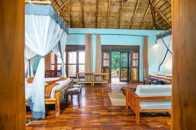 13 Days Wildlife Adventure Trip To The Pearl Of Africa - Days 6 and 7: Queen Elizabeth and the Kazinga Channel