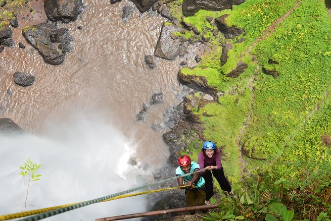 2 Days Abseiling and Rock Climbing - What the $100 price really covers