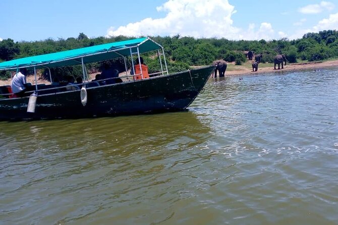 3 Days Best of Queen Elizabeth National Park Wildlife Tour - Crater views and Katwe Salt Lake on day one