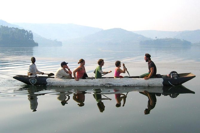 3 days Uganda Gorilla safari tour with relaxation on Lake Bunyonyi - The guides and private format