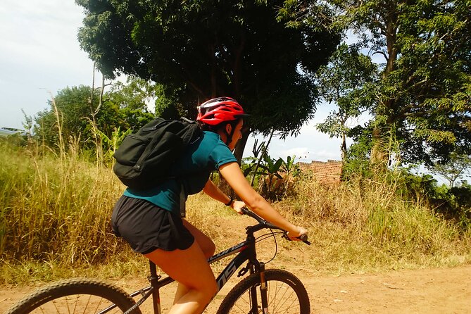 3 Hours Guided Cycling Tour Across Lake Victoria - What the guide adds to the ride