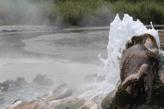 Hot Springs Exploration and Hike Craters - Why the hot springs make this day special