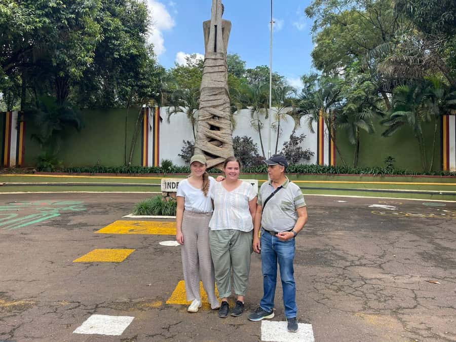 Kampala: City Guided walking sightseeing Tour - Constitutional Square and the Independence Monument