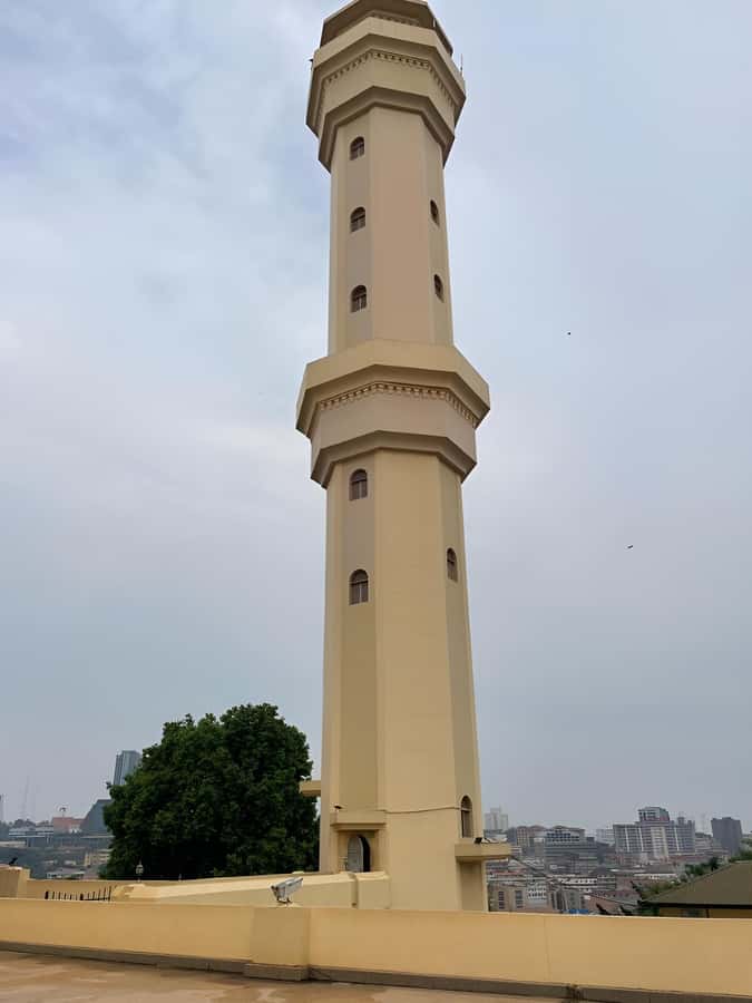 Kampala: Guided City Walking Tour with Gadaffi Mosque - Nakasero Market, where Kampala shops for food