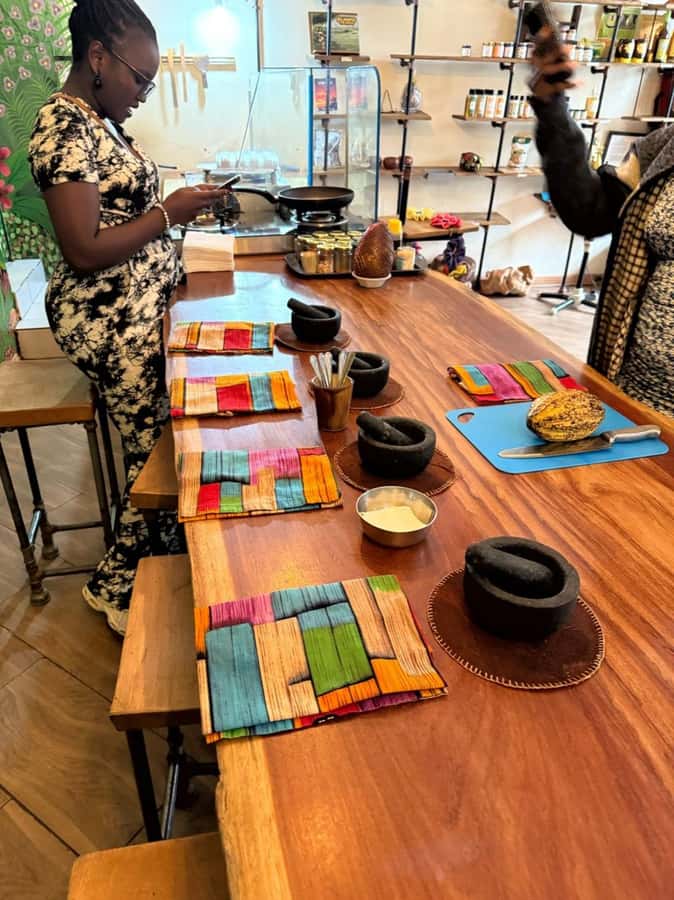 Kampala: Hands-On Chocolate Making Experience - From cocoa pod to chocolate bar in two hours