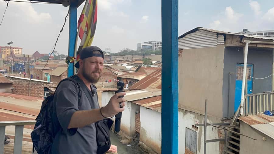 Kampala: Katanga Slum Guided Walking Tour - Walking the narrow paths of Katanga