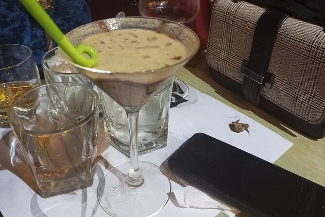 Kampala Pub Crawl | Uganda | 4 hours - Why the private vehicle and driver matter