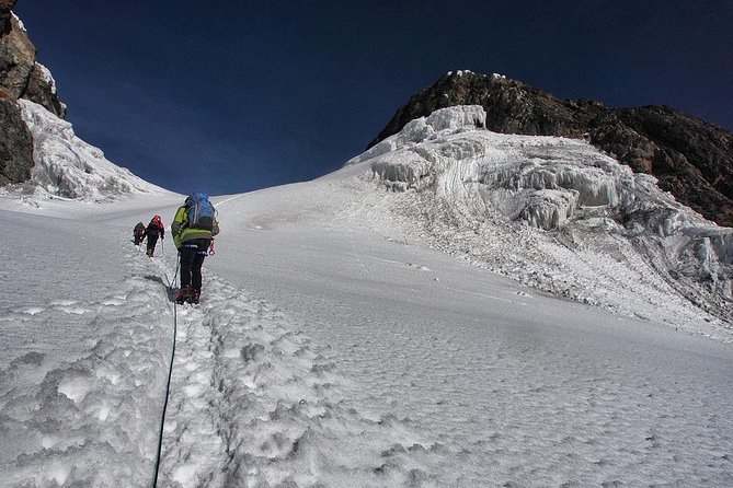 Mountain Rwenzori Trekking Uganda 9 Day Safari - Key points about the nine-day Rwenzori route