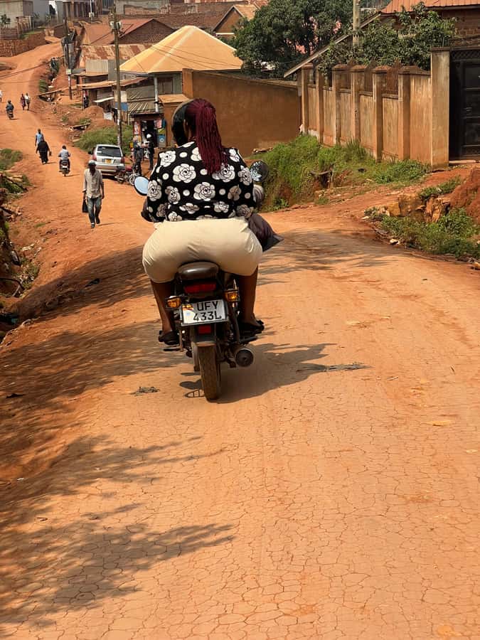 The best Kampala walking experience tour - Nakasero Market for fruit, spices, and vegetables